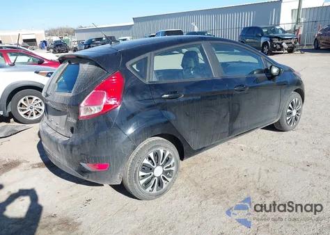 2018 Ford Fiesta S z USA, uszkodzony, nr VIN 3FADP4TJ0JM142720